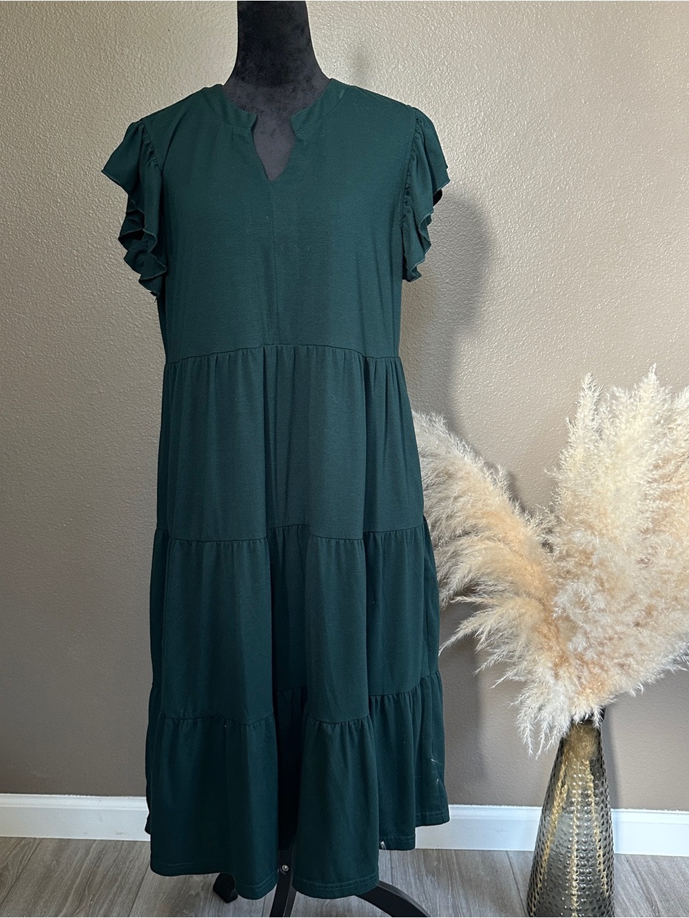 Women’s Dark Green Tiered Ruffle-Sleeve Dress